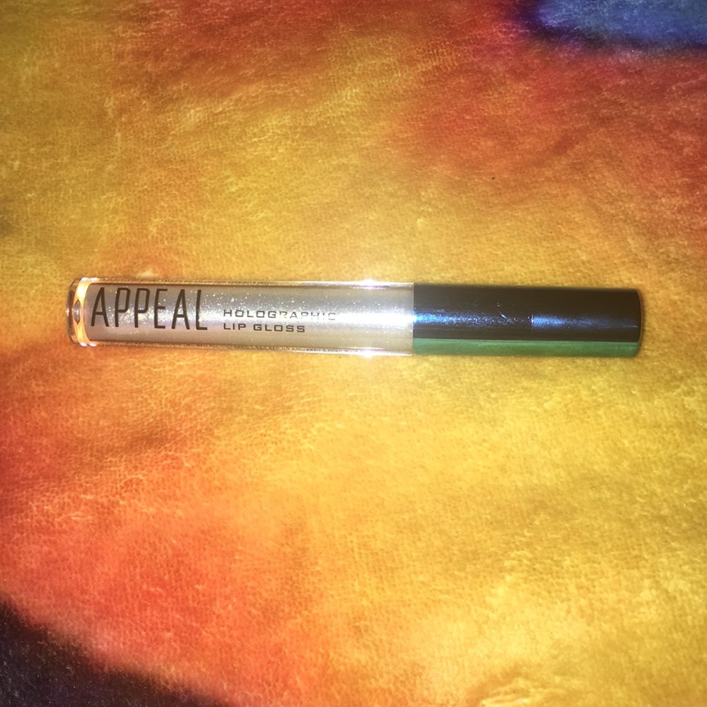 APPEAL HOLOGRAPHIC LIP GLOSS!! 💄